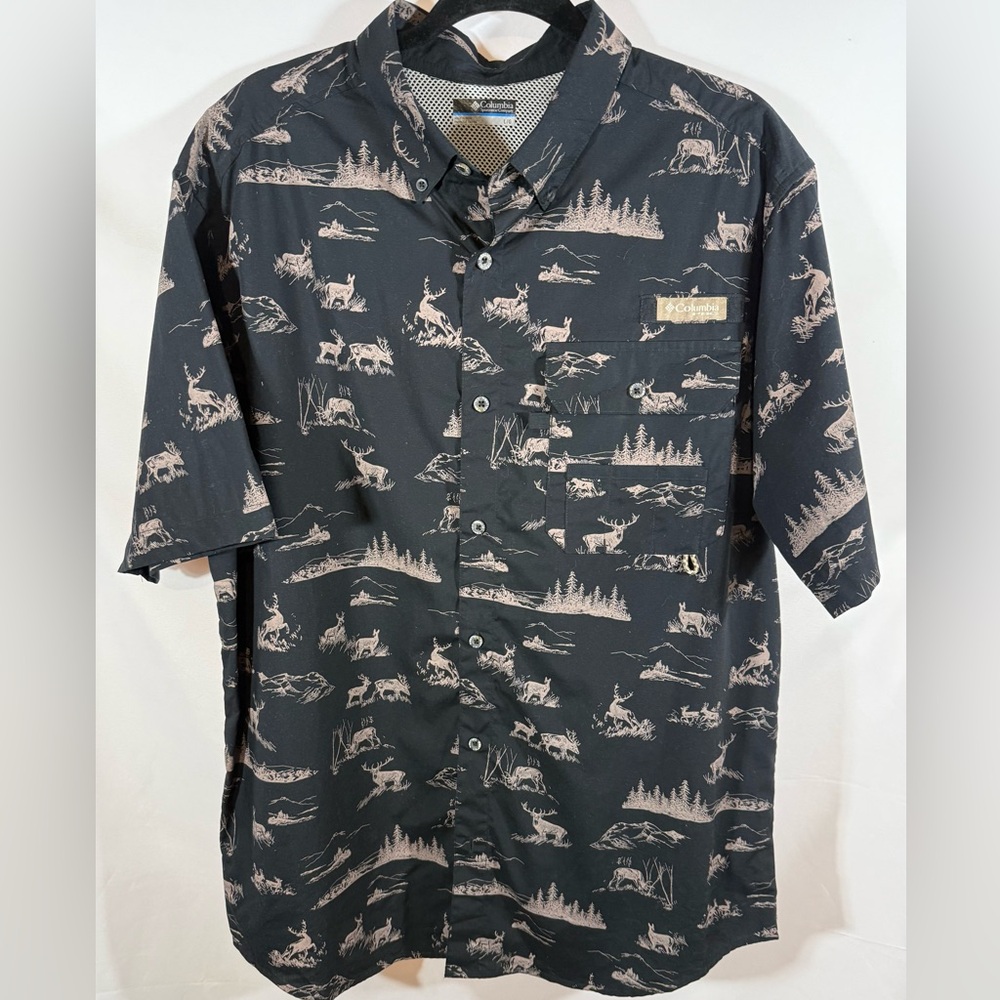 Columbia Black and Tan Patterned Men's Shirt